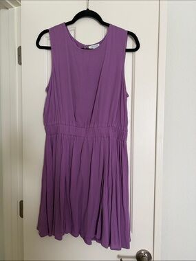VENUS Purple Sleeveless Pleated Dress